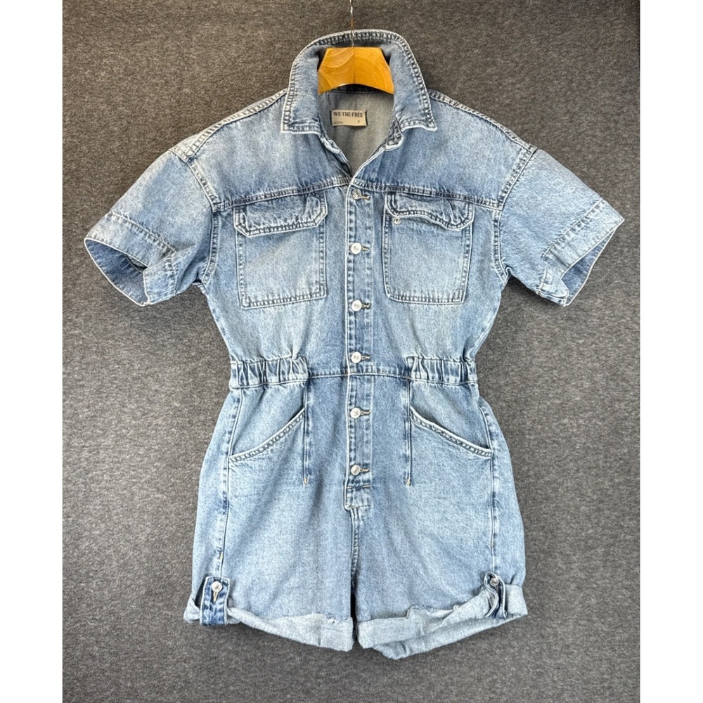 We The Free Marcy Cuffed Shortall Denim Romper Size S Light Wash Free People EUC